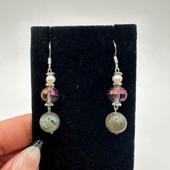 2" Labradorite, faceted glass, pearl and silver tone accent dangle earrings! - Picture 1 of 9